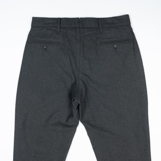 Short pants