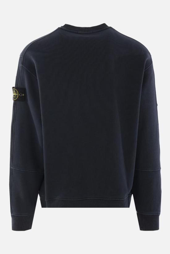 Long -sleeved t -shirt