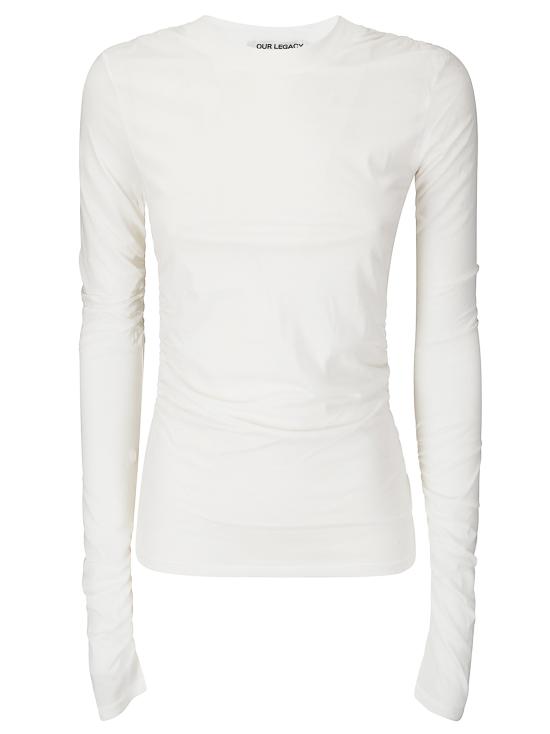 Long -sleeved t -shirt