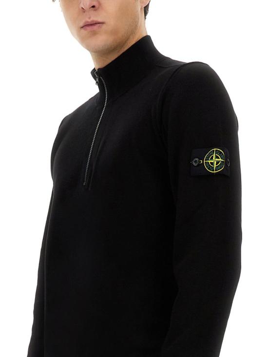 Long -sleeved t -shirt