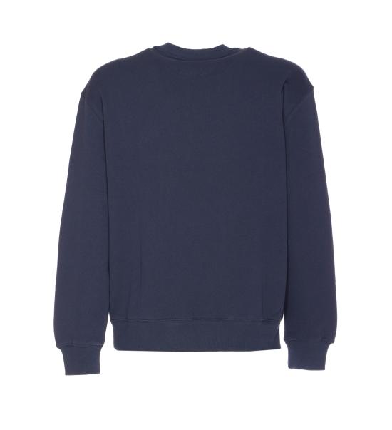 Long -sleeved t -shirt