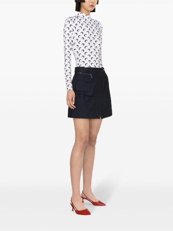 Long -sleeved t -shirt