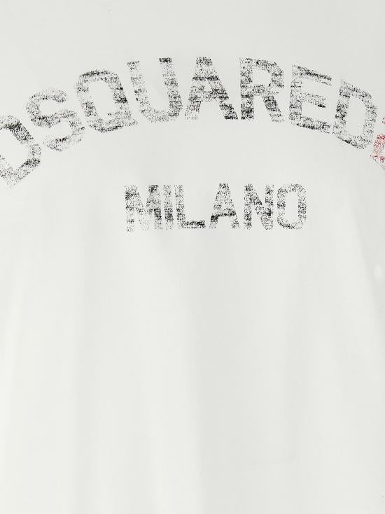 Short -sleeved t-shirt