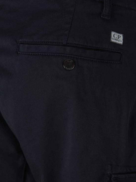 Straight pants