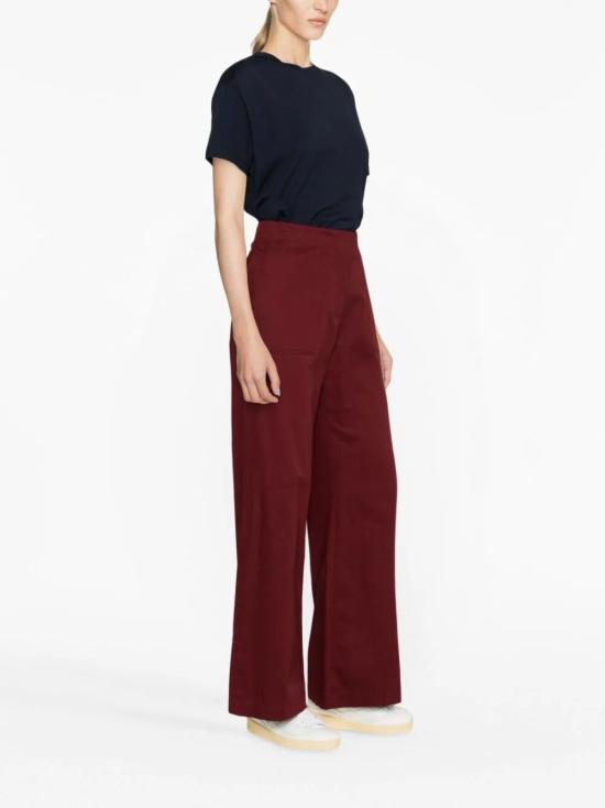 Short -sleeved t -shirt