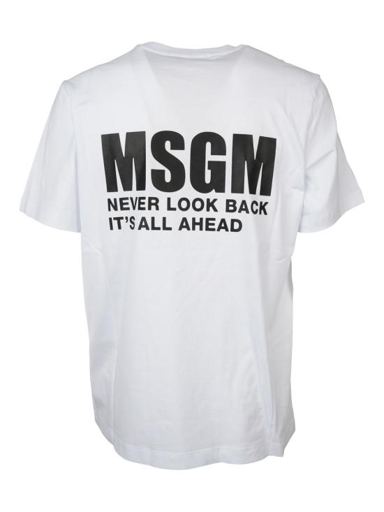 Short -sleeved t -shirt
