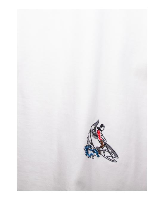 Short -sleeved t -shirt
