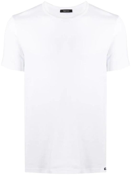 Short -sleeved t -shirt