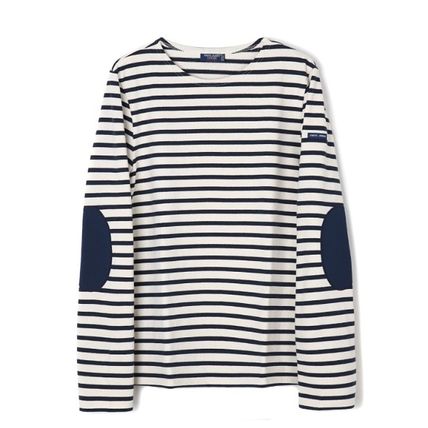 Long -sleeved t -shirt