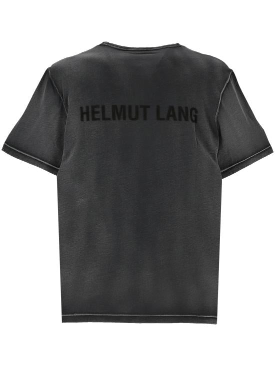 Short -sleeved t -shirt