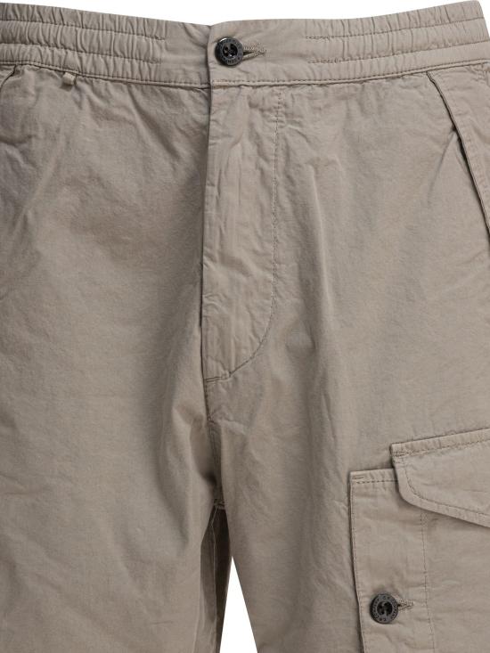 Short pants