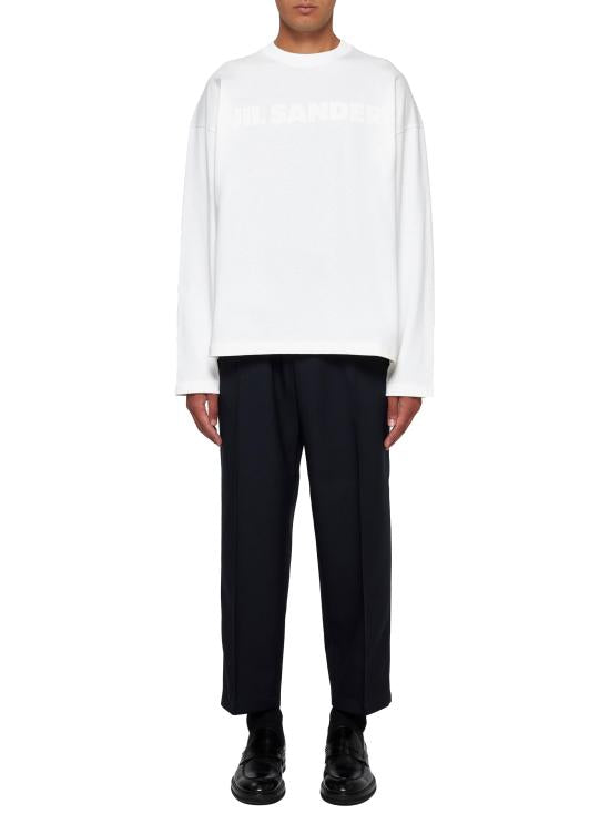 Long -sleeved t -shirt