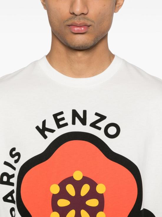 Short -sleeved t -shirt