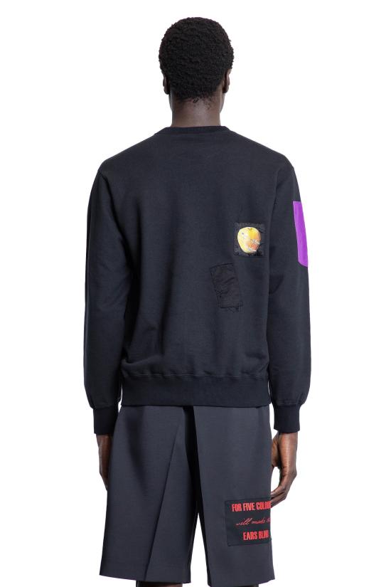 Long -sleeved t -shirt