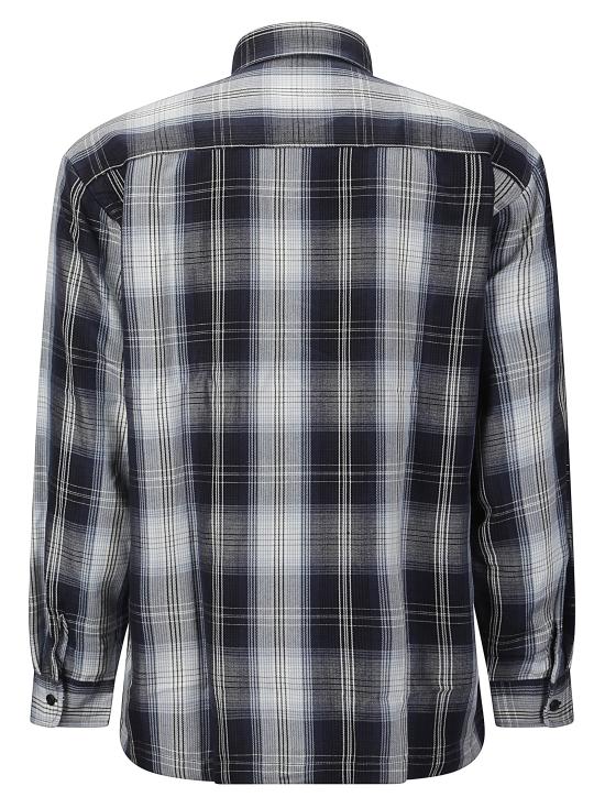 Long -sleeved shirt