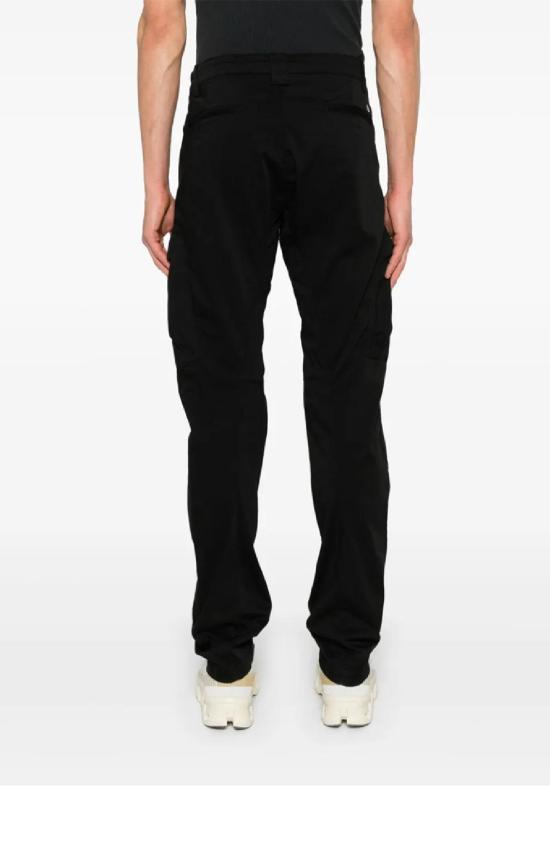 Straight pants