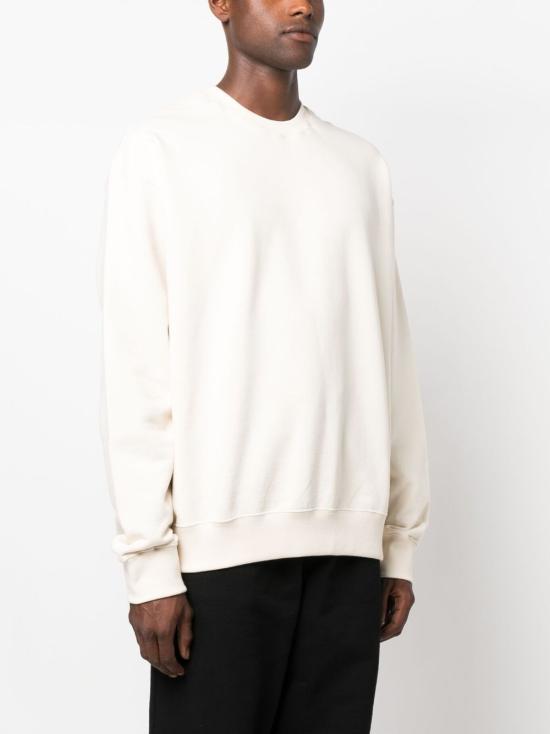 Long -sleeved t -shirt