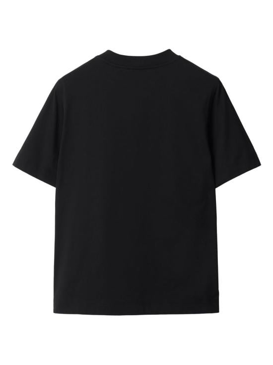 Short -sleeved t -shirt