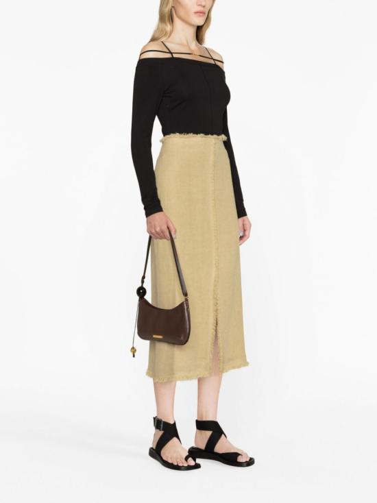 Long -sleeved t -shirt