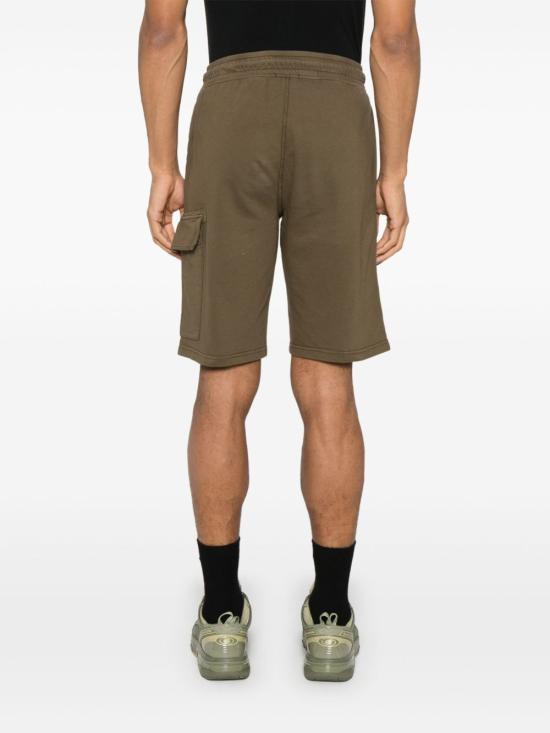Short pants