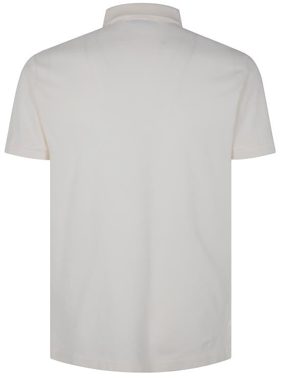 Short -sleeved t -shirt