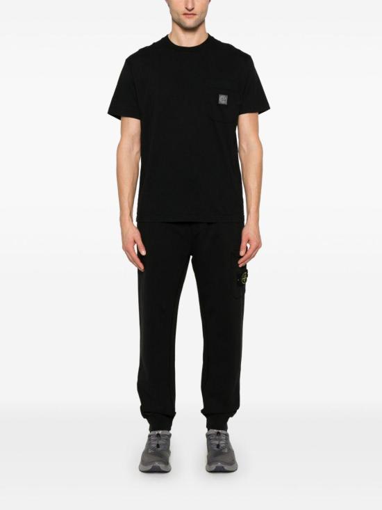 Short -sleeved t -shirt