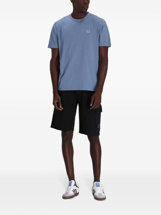 Short pants