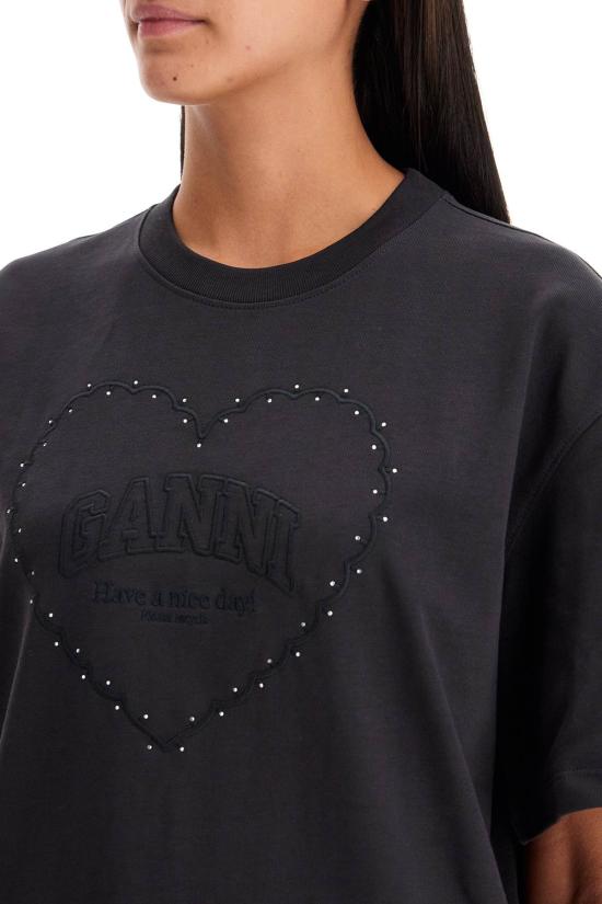 Short -sleeved t -shirt