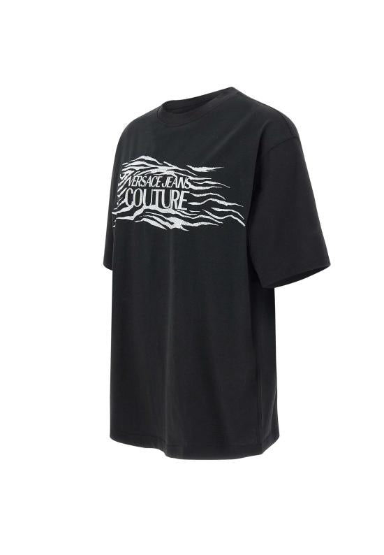 Short -sleeved t -shirt