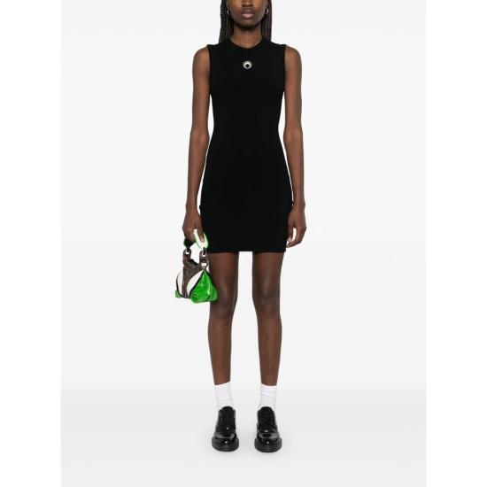 Short dress
