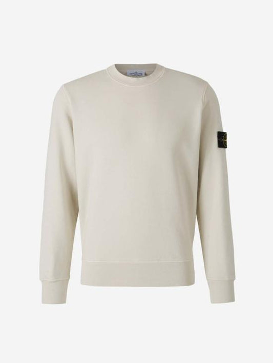 Long -sleeved t -shirt