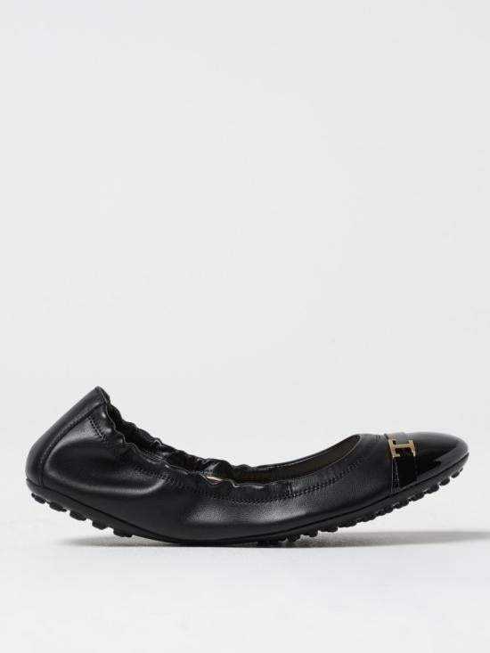 Flat shoes