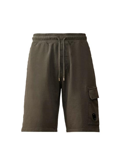 Short pants