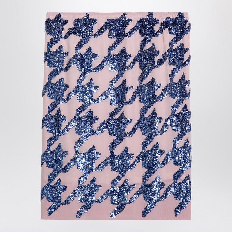 تنورة من الحرير الوردي بالترتر