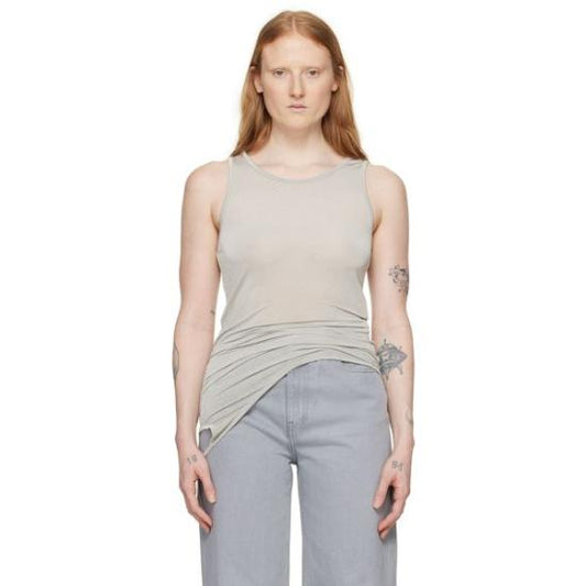 Sleeveless t-shirt