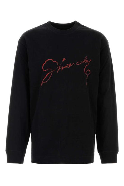Long -sleeved t -shirt