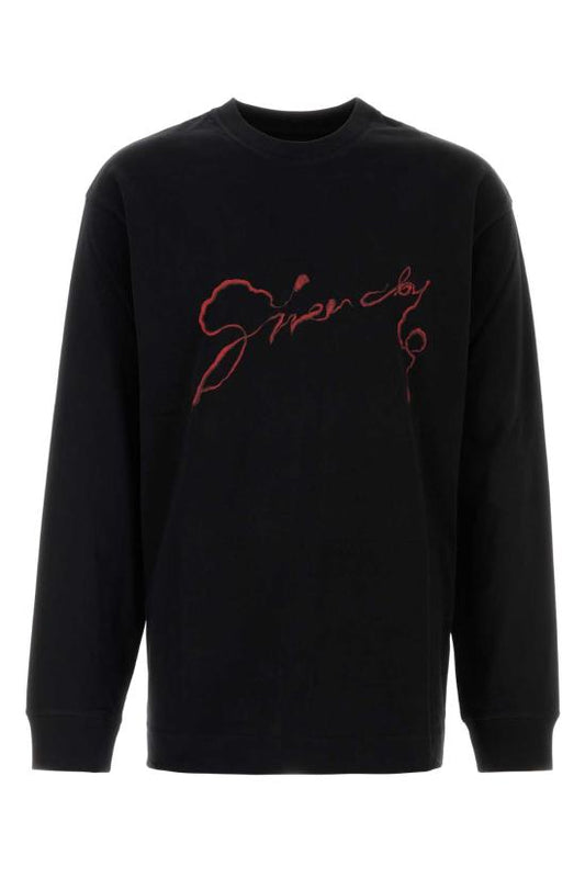 Long -sleeved t -shirt