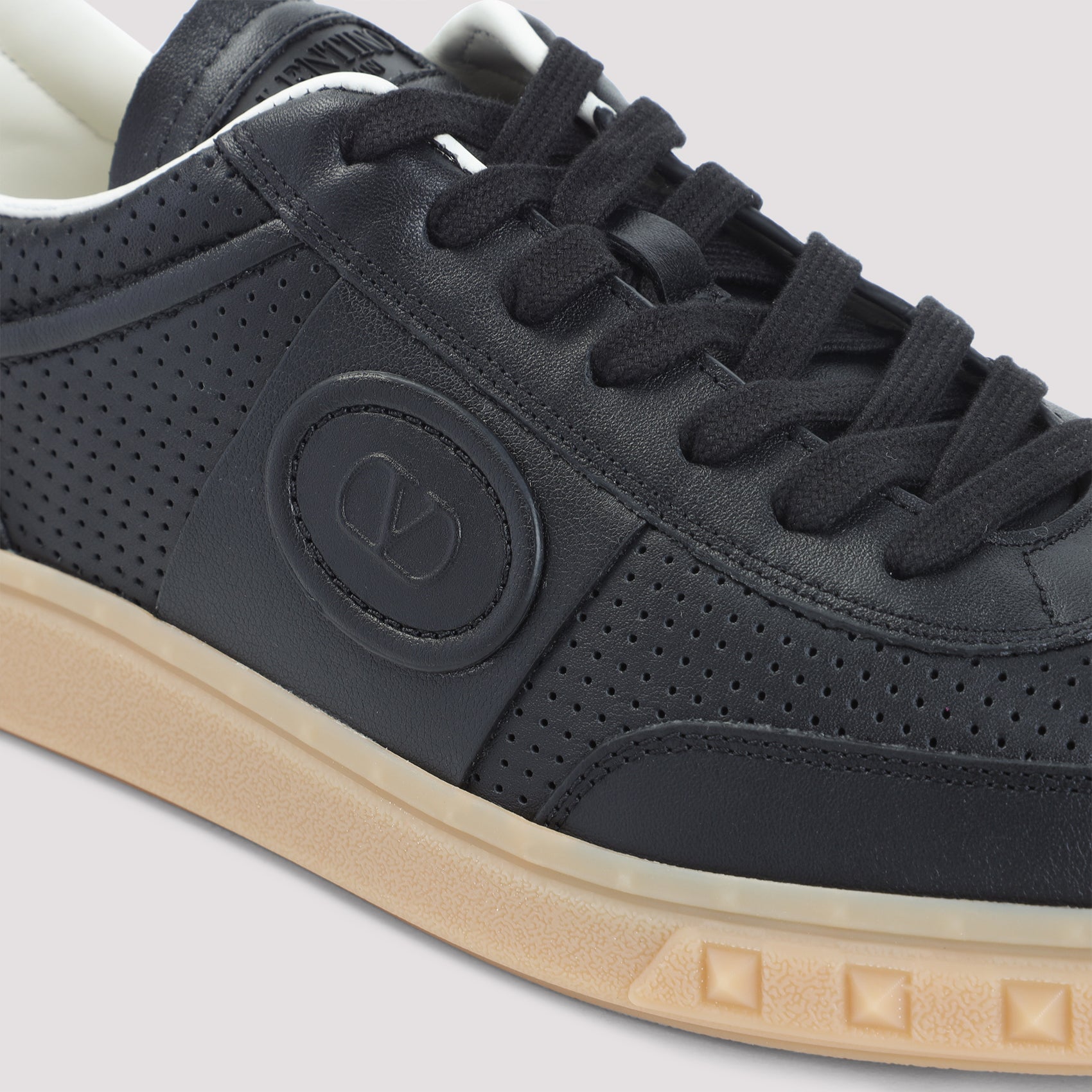 upvillage sneakers-image-6