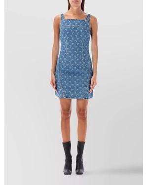 Short dress