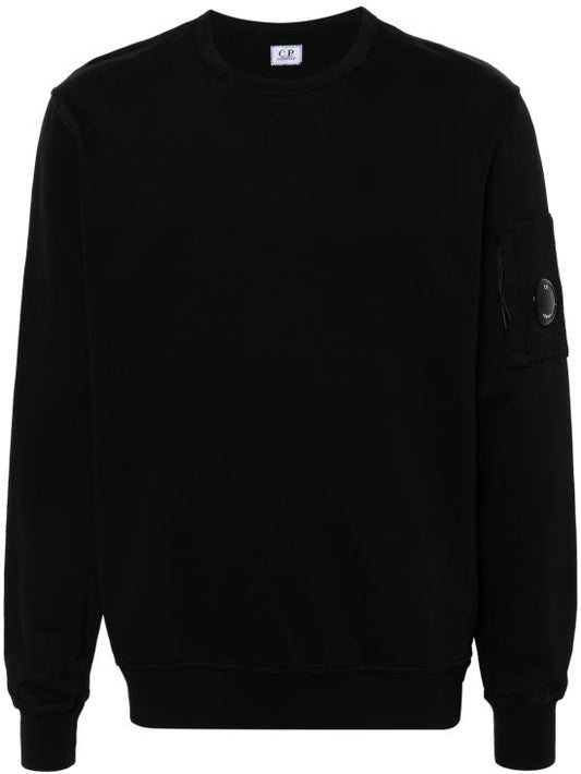 Long -sleeved t -shirt