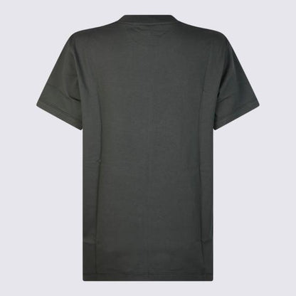 Short -sleeved t -shirt