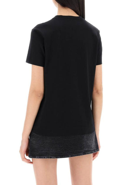 Short -sleeved t -shirt