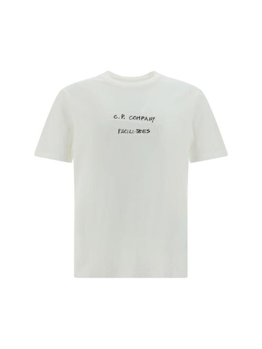 Short -sleeved t -shirt