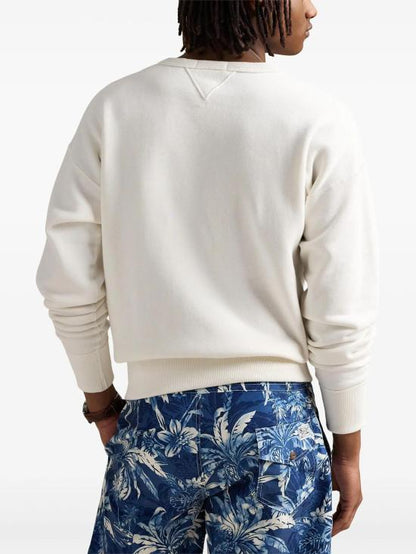 Long -sleeved t -shirt