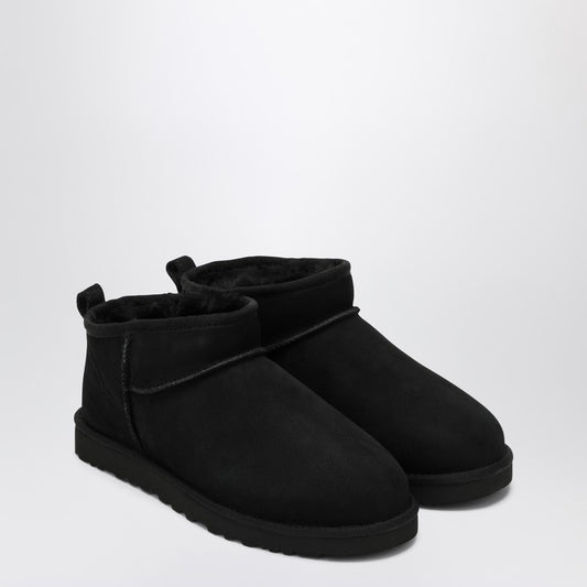 Classic Ultra Mini Black Boot