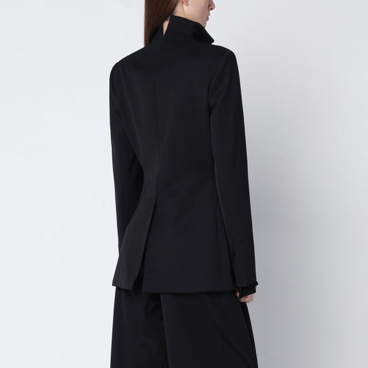 Black single-breasted wool blazer