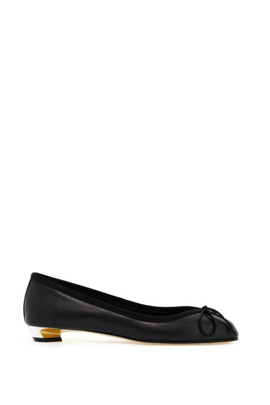 Flat shoes
