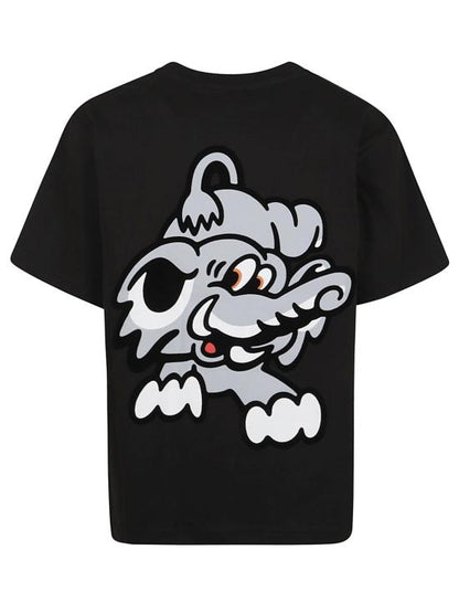 Short -sleeved t -shirt