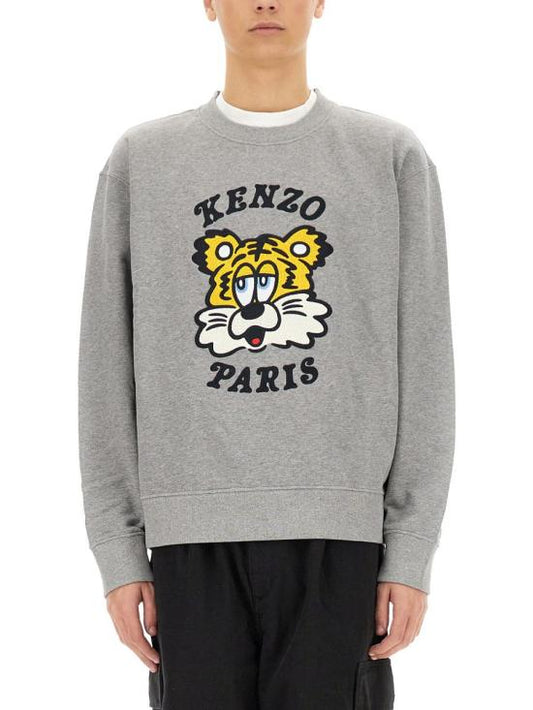 Long -sleeved t -shirt