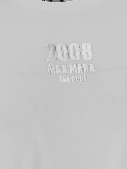 Short -sleeved t -shirt